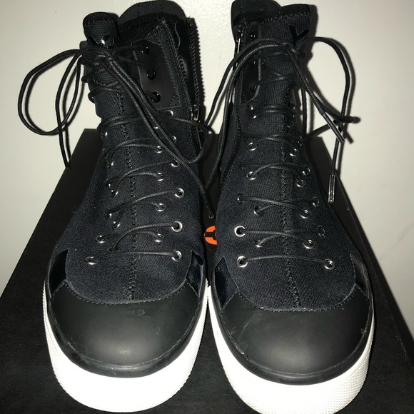 Y-3 Tennis Shoes - Picture 1 of 2